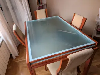 Mesa extensible madera y 6 sillas