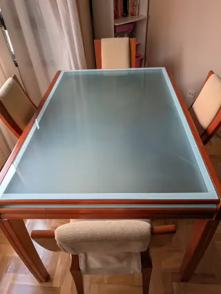 Mesa extensible madera y 6 sillas