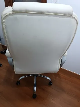 Silla de escritorio ergonómica blanca