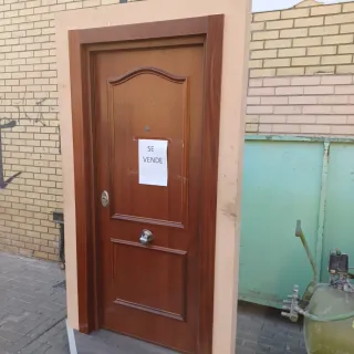 Puerta acorazada madera