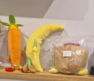 Peluche Banana, Zanahoria y Coco sin estrenar