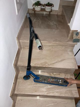 Patinete Scooter Azul Booster