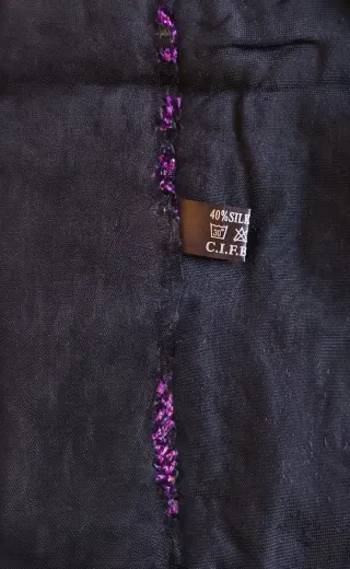 Echarpe terciopelo hojas moradas + pendientes