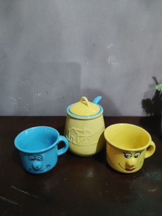 Set 8 pezzi tazze e barattoli