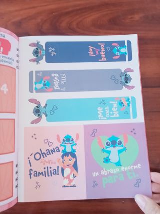 Álbum de Cromos Disney Stitch ScrapBook 
