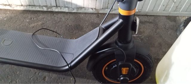 Patinete Eléctrico Negro