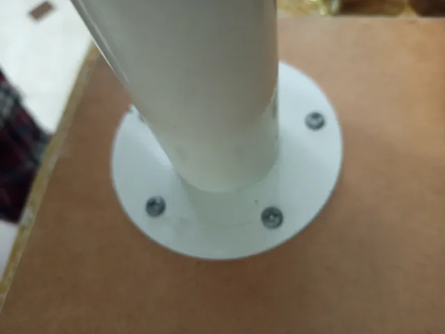 Mesa blanca escritorio/cocina madera