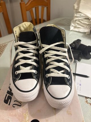 Converse negras 