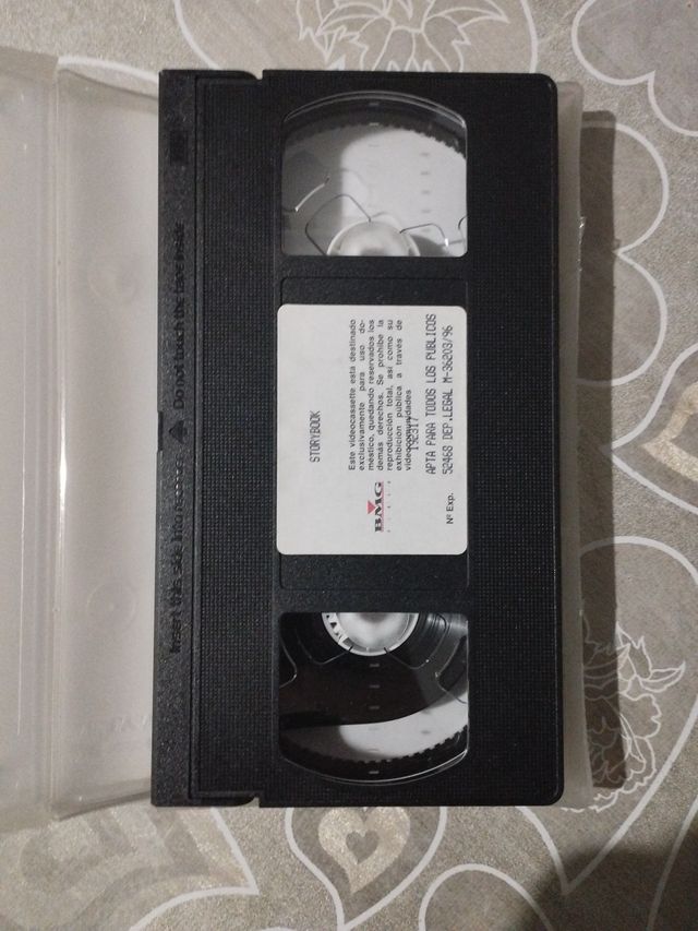 Película VHS Storybook (Español)
