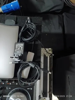 Traktor S4 MK2 Apple MacBook pro 15 