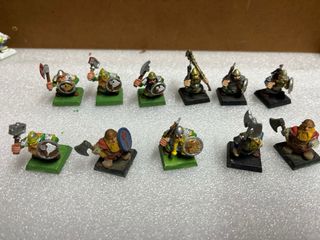 31 Miniaturas Enanos warhammer