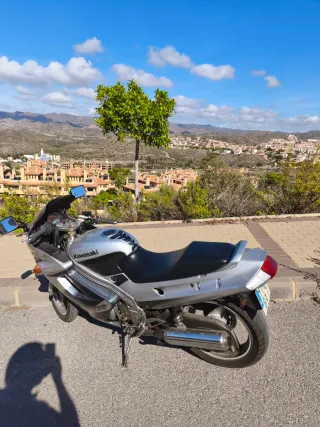 Kawasaki ZZR 250 - Cambio por Harley Davidson