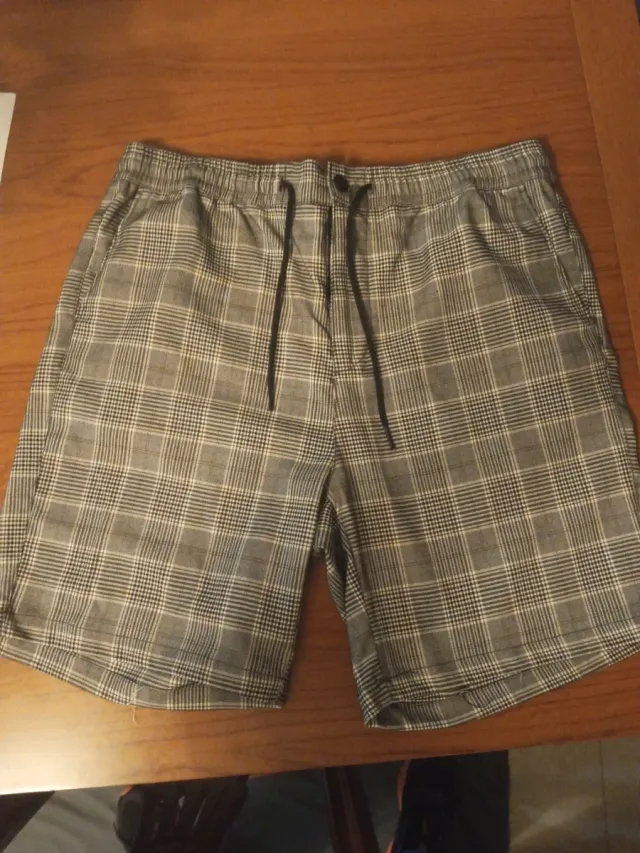 Pantalón corto de cuadros