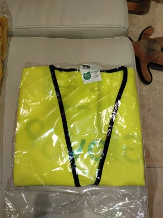 Mochila Térmica Glovo y Chubasquero Nuevos