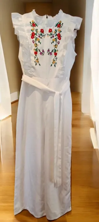  Mono pantalón blanco bordado flores Talla