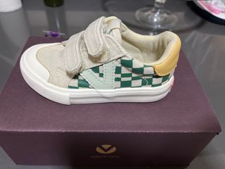 Zapatillas Victoria bebé niño