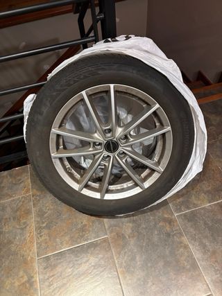 llantas y Neumáticos Invierno HANKOOK 205/60 R17 