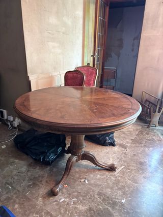 Mesa redonda extensible de madera