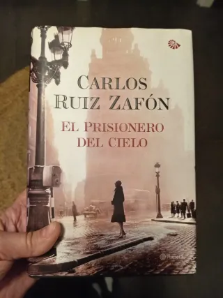 EL PRISIONERO DEL CIELO