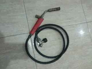Soplete con manguera y regulador