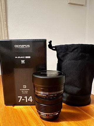 Cámara OM System OM-5