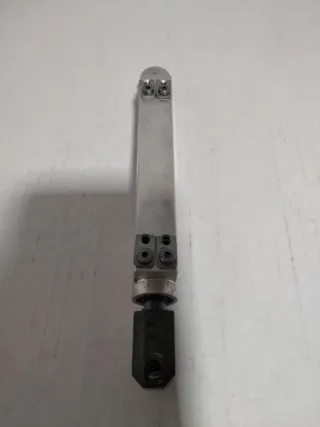 Pistón hidráulico capota Peugeot 207cc 