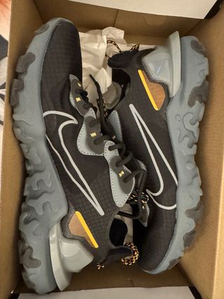 Nike Botines Negros y Grises