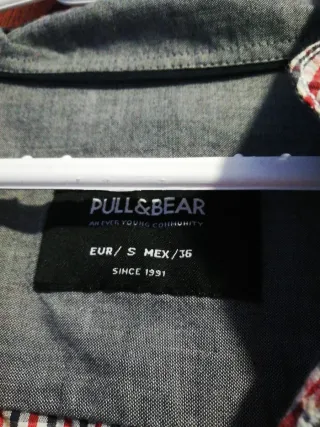 Camisa Pull&Bear cuadros roja Talla S