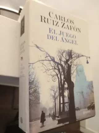 EL JUEGO DEL ÁNGEL 
