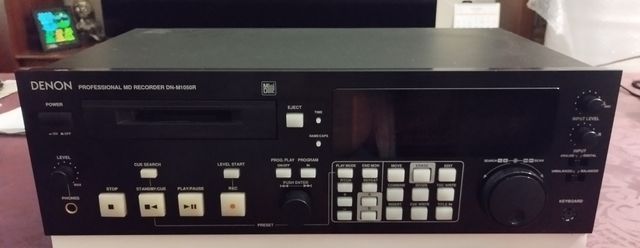 Denon DN-M1050R Grabadora MiniDisc Profesional