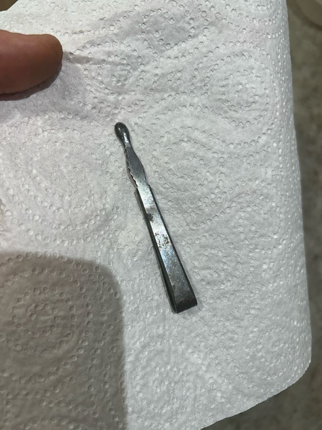 Herramienta antigua multiusos