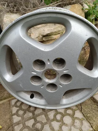 Llantas 15 Mitsubishi Honda etc
