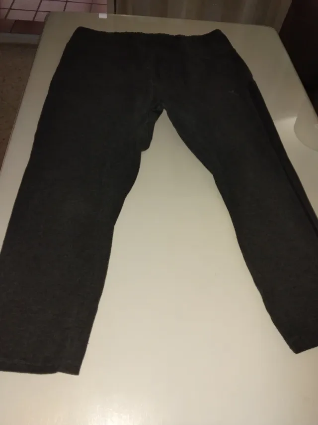 Mallas deportivas mujer grises