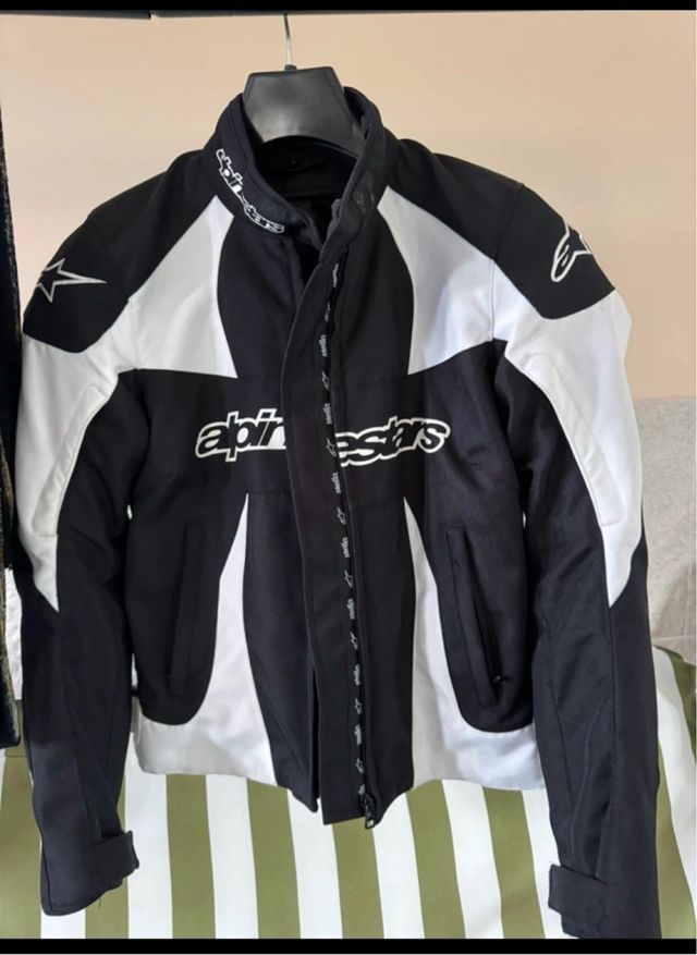 Chaqueta Moto Alpinestars Negra y Blanca