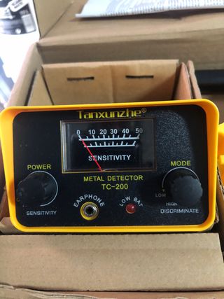 Detector de Metales TC-200 Amarillo