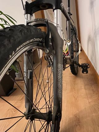 Orbea Alma colores campeona del mundo 
