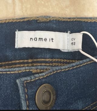 Pantalón vaquero azul oscuro