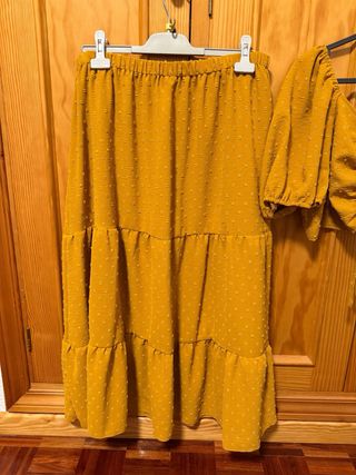 Conjunto Top y Falda Amarillo