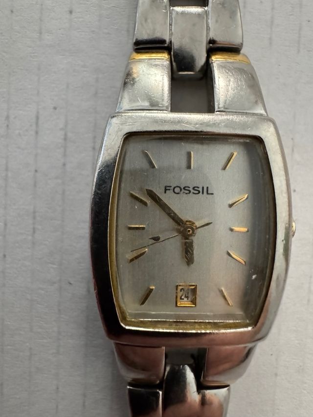 Reloj Fossil Mujer Oro y Plata