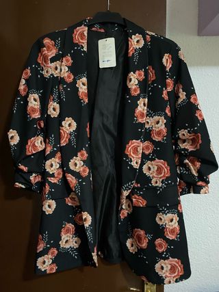 Blazer NUEVO T. ÚNICA Estampado Floral americana 