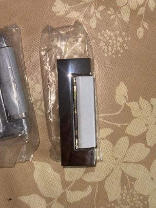 Bisagras para nevera (12uni.)