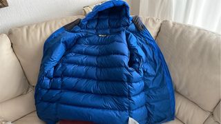 Chaqueta de 480€ plumífero Helly Hansen L NUEVO