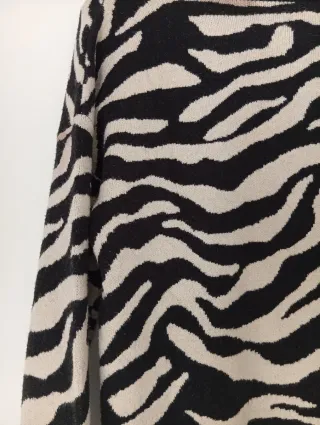 Jersey oversize estampado cebra