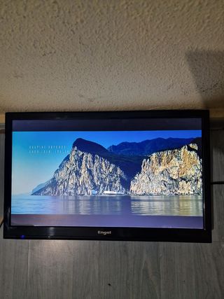 Televisor Engel Negro Multicolor