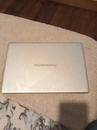 Despiece Portátil Thomson Neox13 4GB RAM 32GB SSD