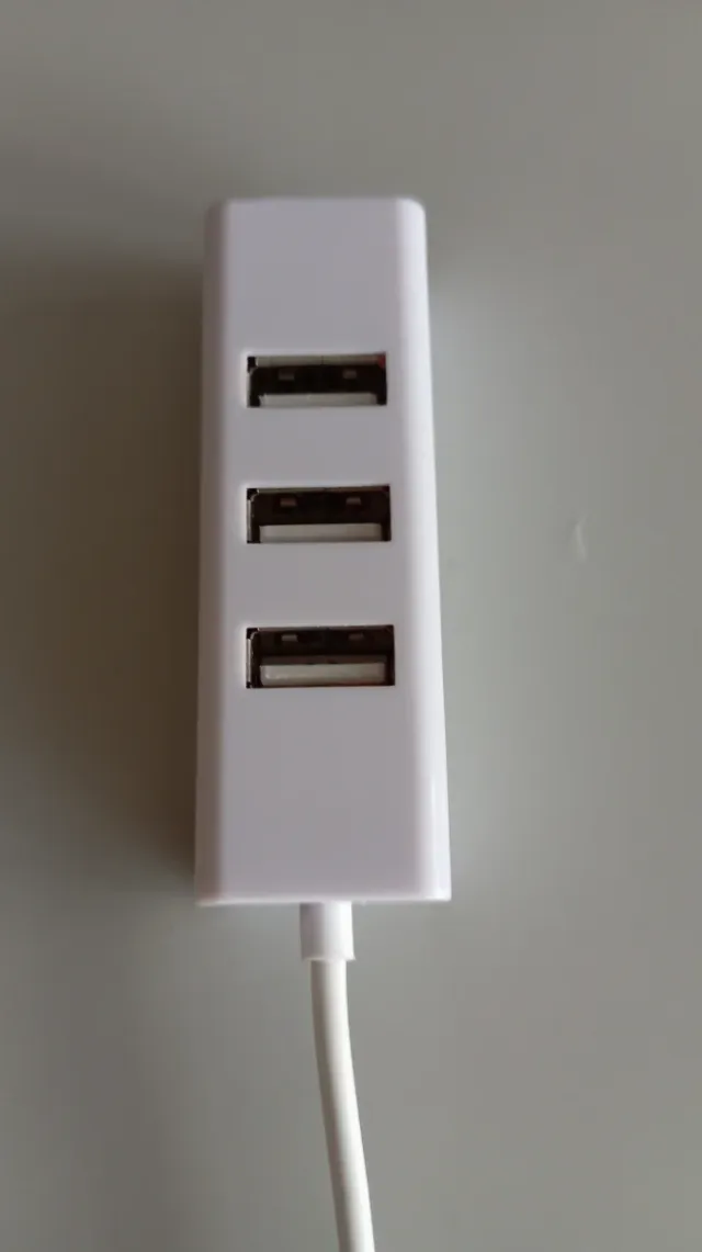 Hub USB Blanco