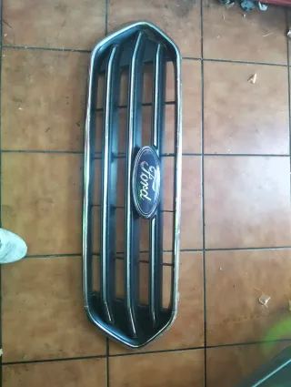 Rejilla frontal Ford