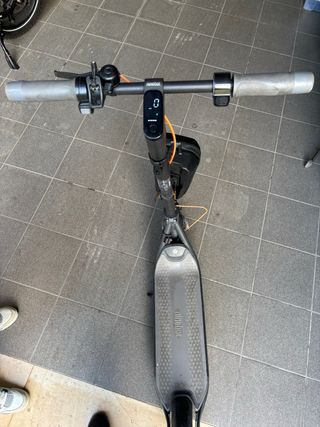 Monopattino Elettrico Ninebot Segway F65i