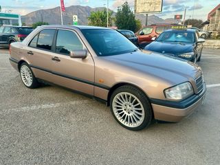 Mercedes C180 1994 Marrón