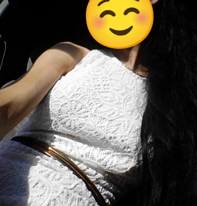 Vestido corto blanco-crema claro